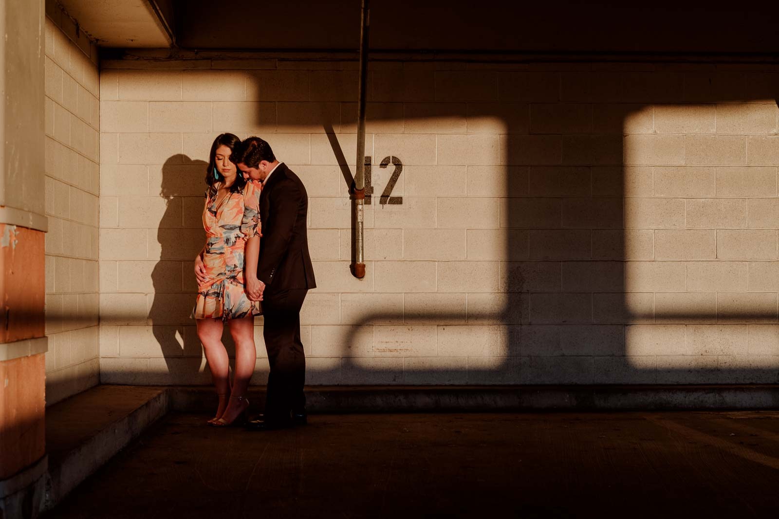 12-Downtown-San-Antonio-Engagement-Session-Leica-photographer-Philip-Thomas-Photography