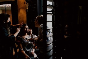 09-The-Wiite-Museum_Wedding-photographer-San-Antonio-Wedding-Documentary-Photojournalist-Leica-Wedding-Photographer-Philip-Thomas
