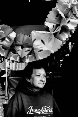 29-San-Antonio-Street-Photography-Philip-Thomas