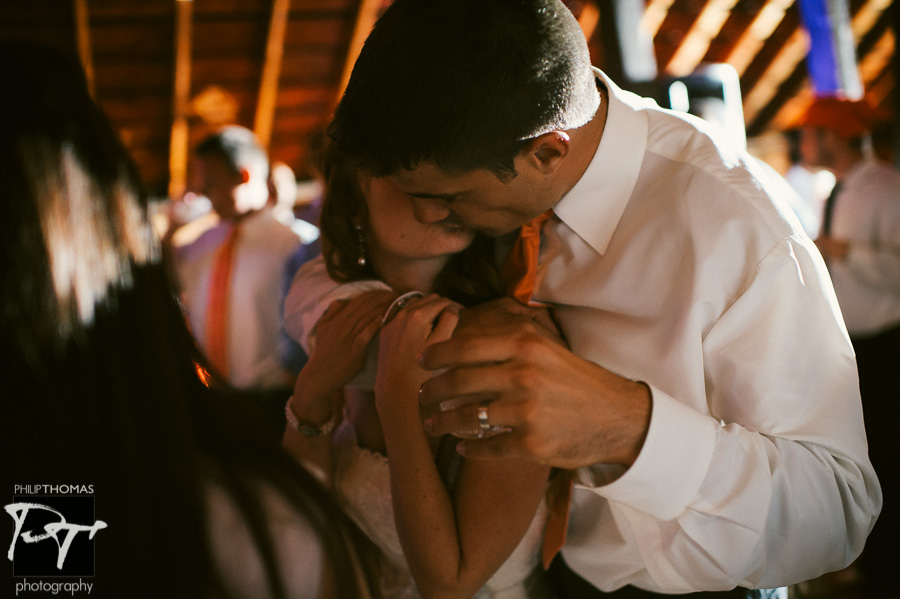 Coupe embrace at Willow Creek Farm. Photo by Philip Thomas Photography