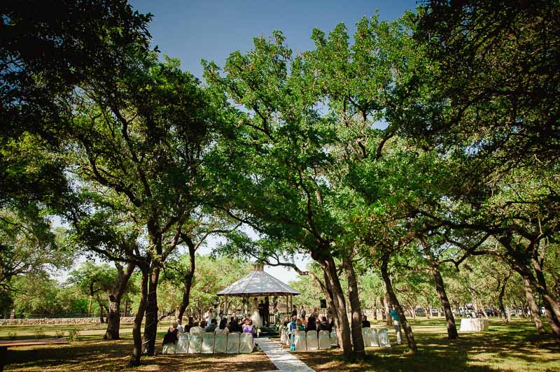 Wedding ceremony at Twelve Oaks Hill Country Inn