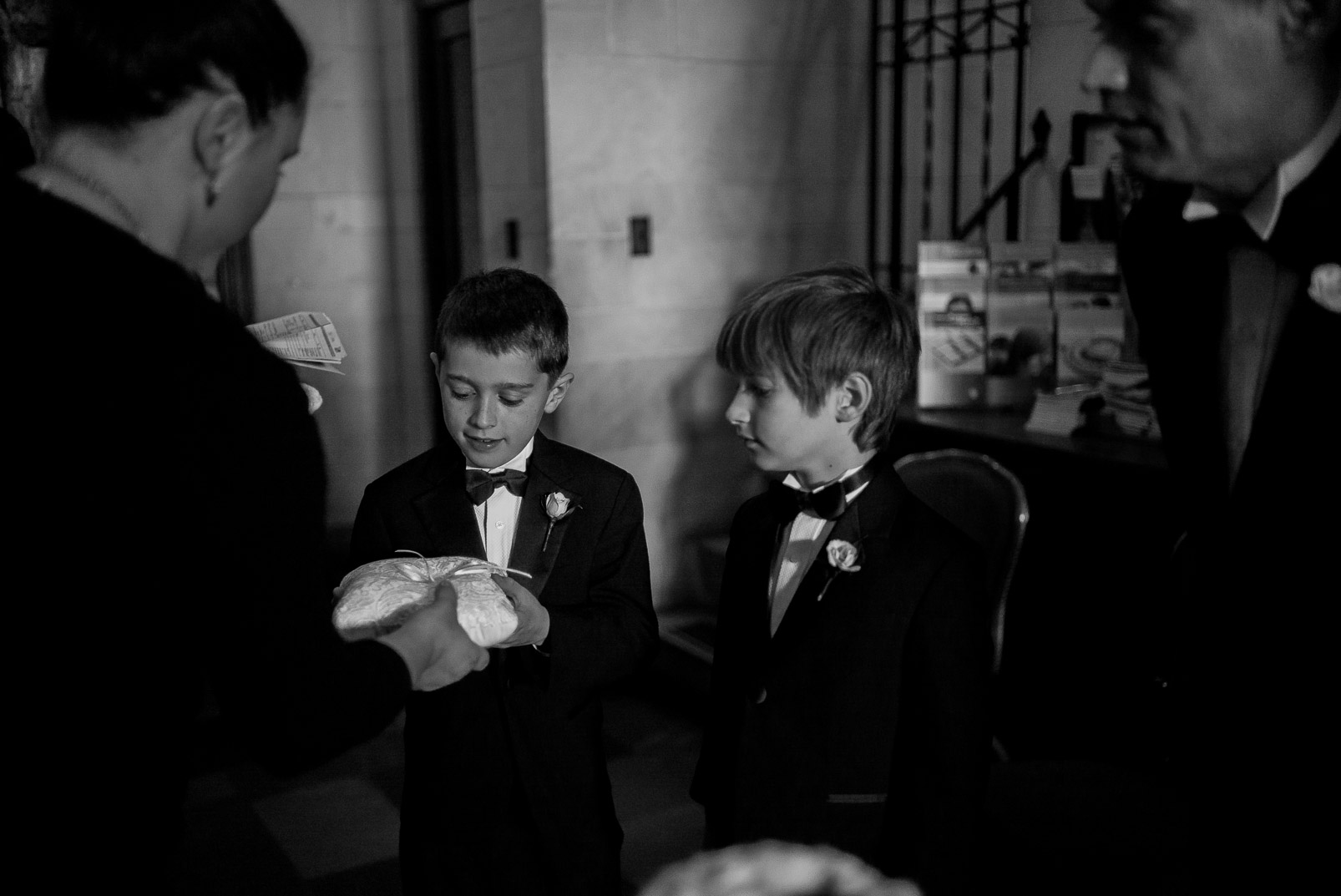 Holy Rosary, Houston, Wedding photographer Philip Thomas