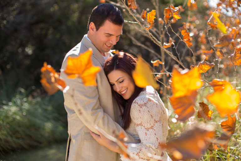 LOS MAPLES STATE PARK ENGAGEMENT SESSION – MELISSA & ADRIAN