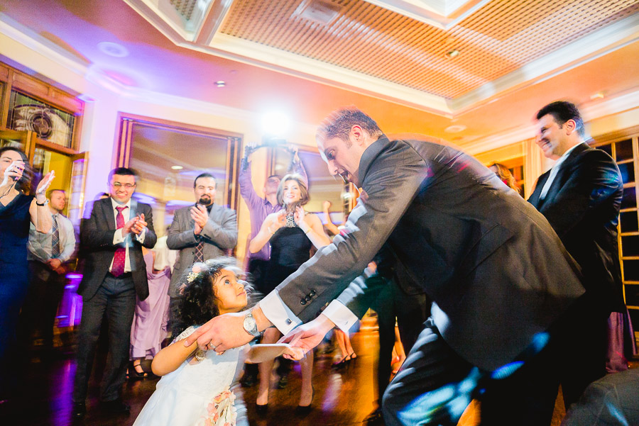 Saif and little girl dance at wedding reception