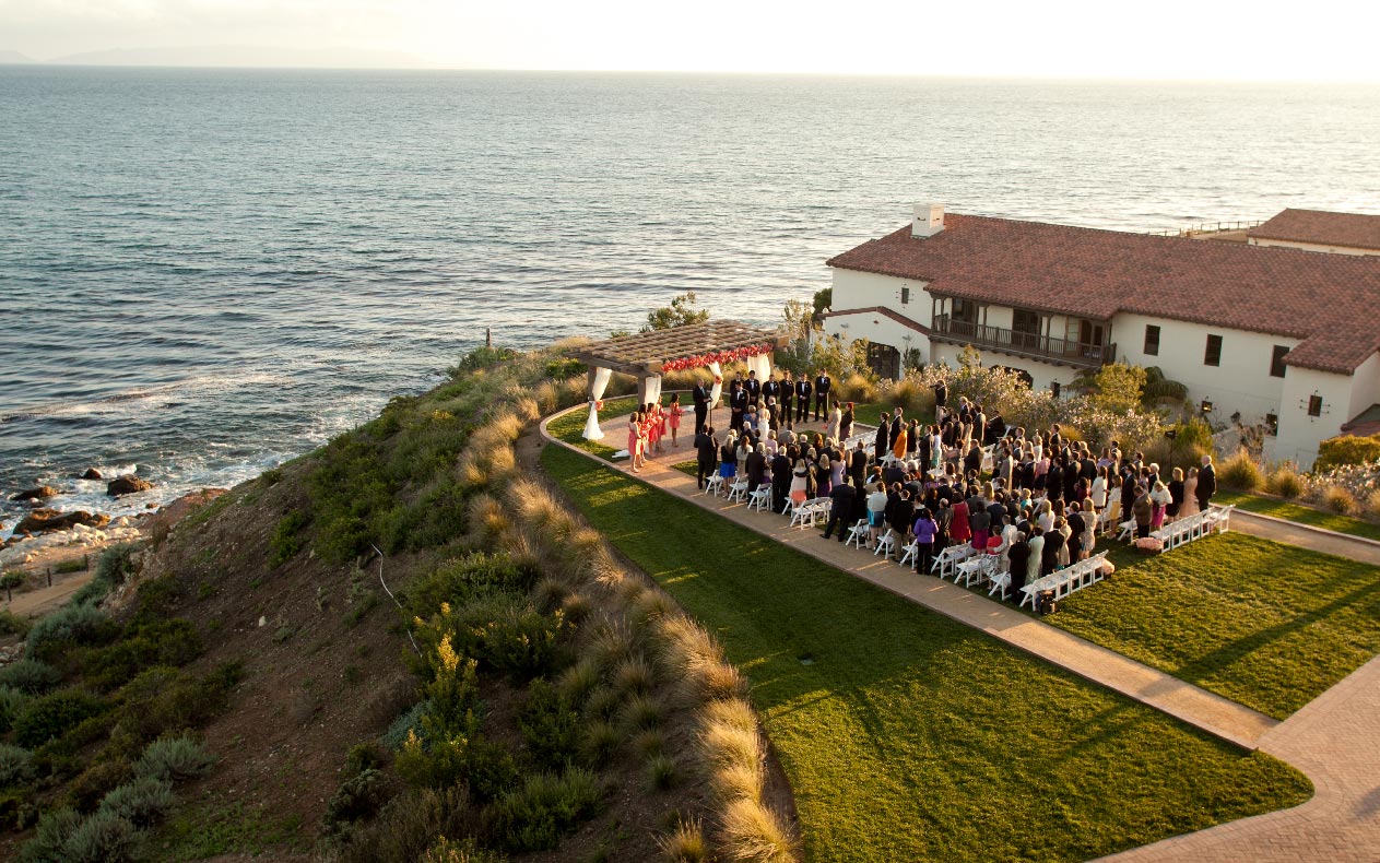 Destination wedding photographer Philip Thomas at Wedding photo at Terranea Resort Los Angeles Destination wedding