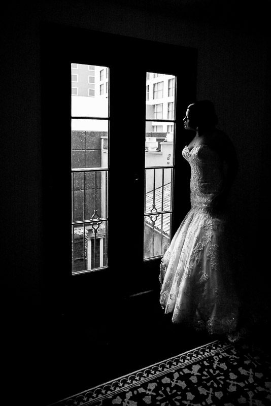 Bridal portrait at The Valencia, San Antonio Texas