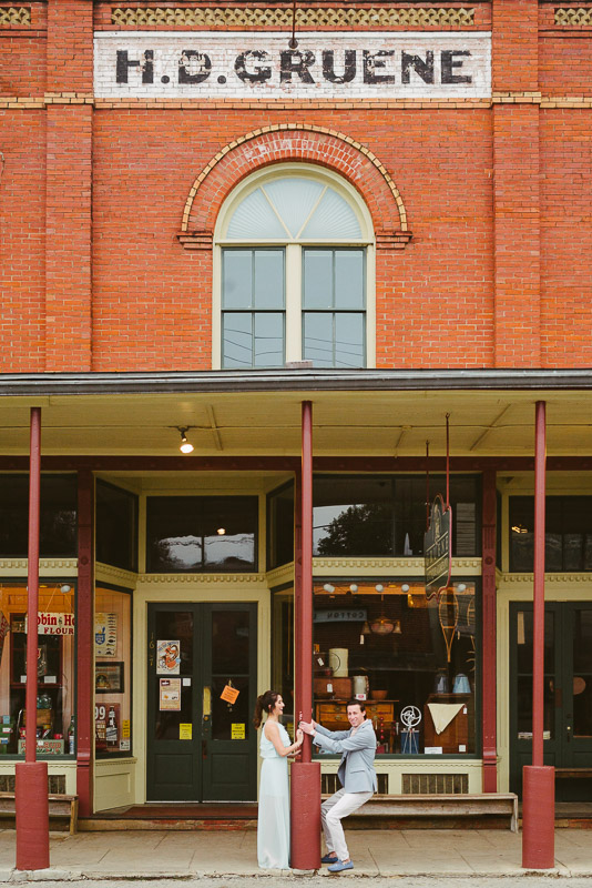 09-Gruene Texas Engagement Session-Philip Thomas