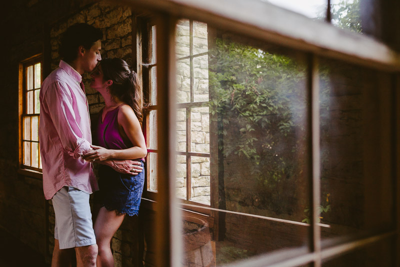 30-Gruene Texas Engagement Session-Philip Thomas