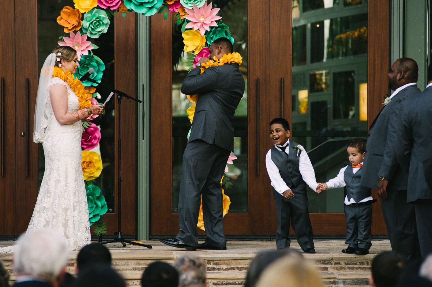 Wedding ceremony couple and ring bearers at The-Witte_Museum-Leica-wedding-photographer-Philip Thomas Photography