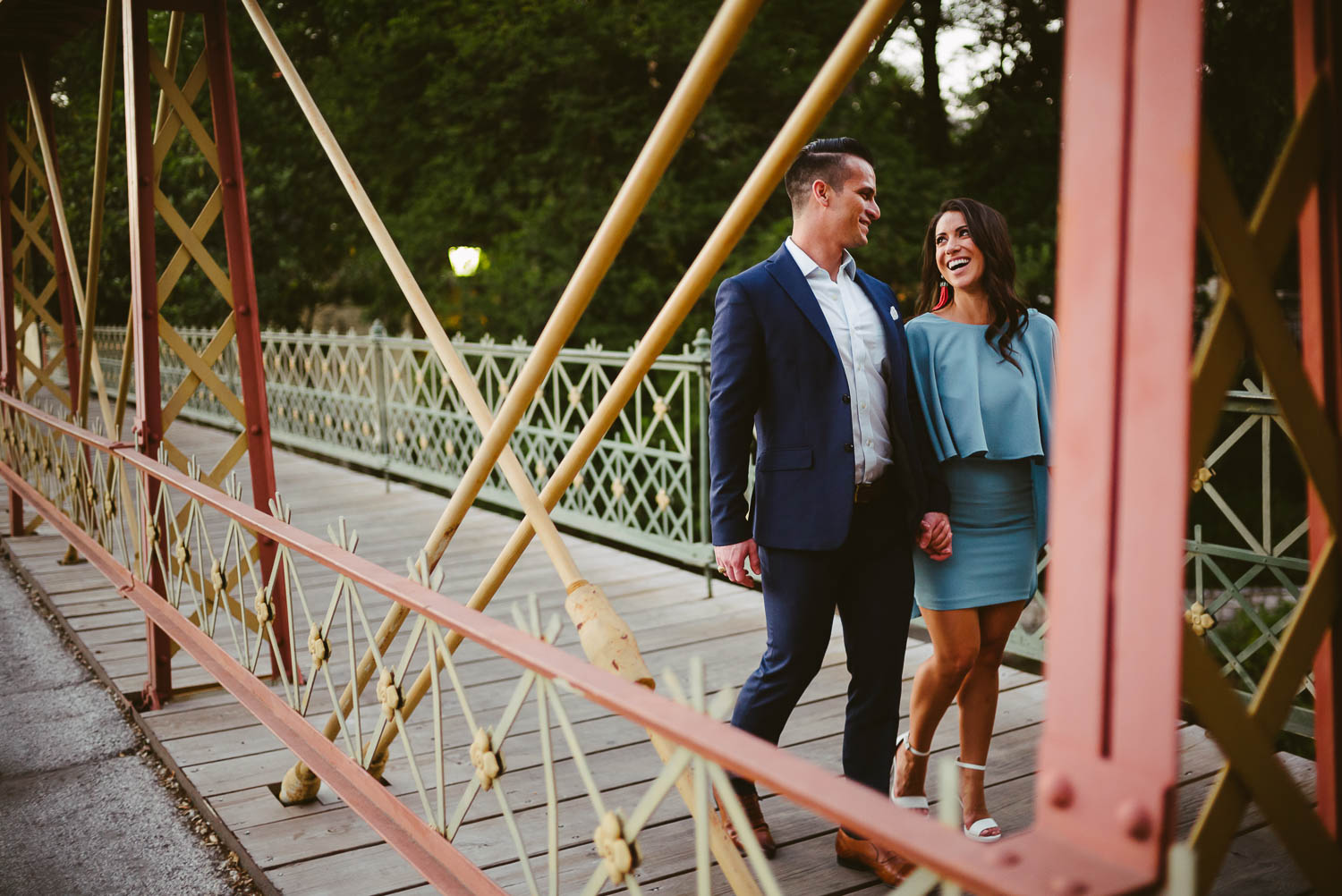 This lenticular pony truss bridge crosses the San Antonio River Crockett Street Downtown San Antonio Engagement photos-12