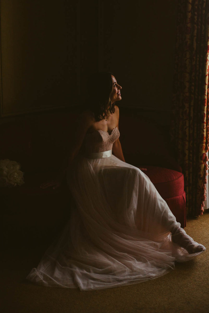 Beautful stunning bride Jessica at River Oaks Country Club-Leica photographer-Philip Thomas Photography