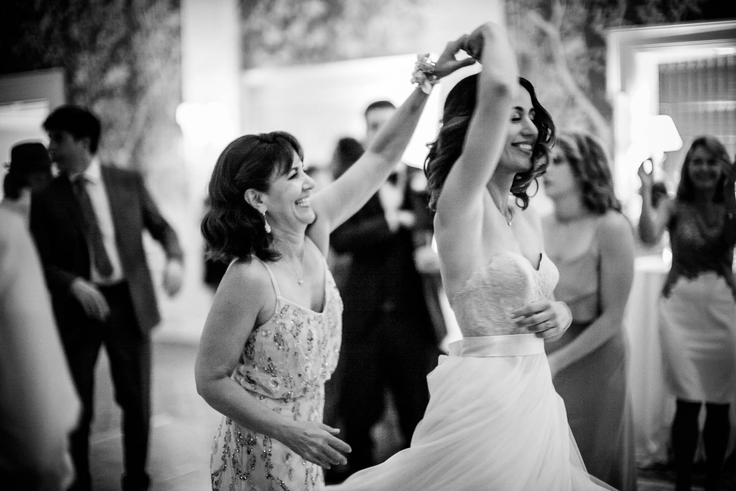 Mother and daughter dance together at River Oaks Country Club-Leica photographer-Philip Thomas Photography