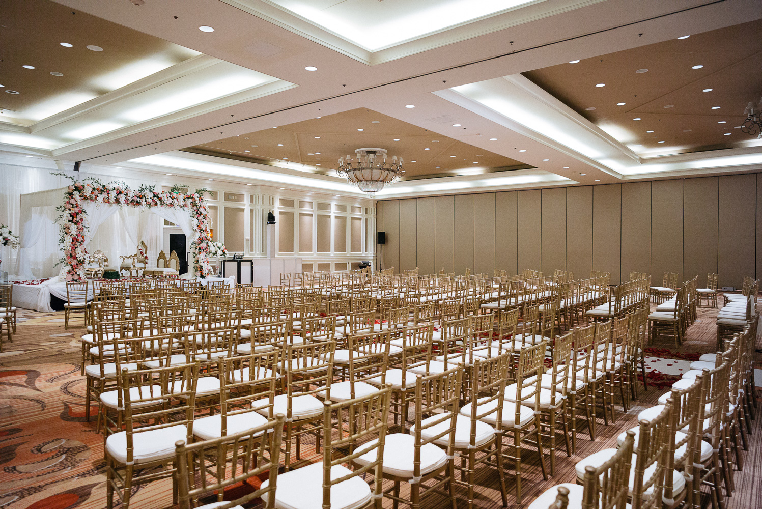 Wide shot of chairs lined up Hindu ceremony Hindu Jewish fusion wedding Sugar Land Marriott Hotel Texas-008