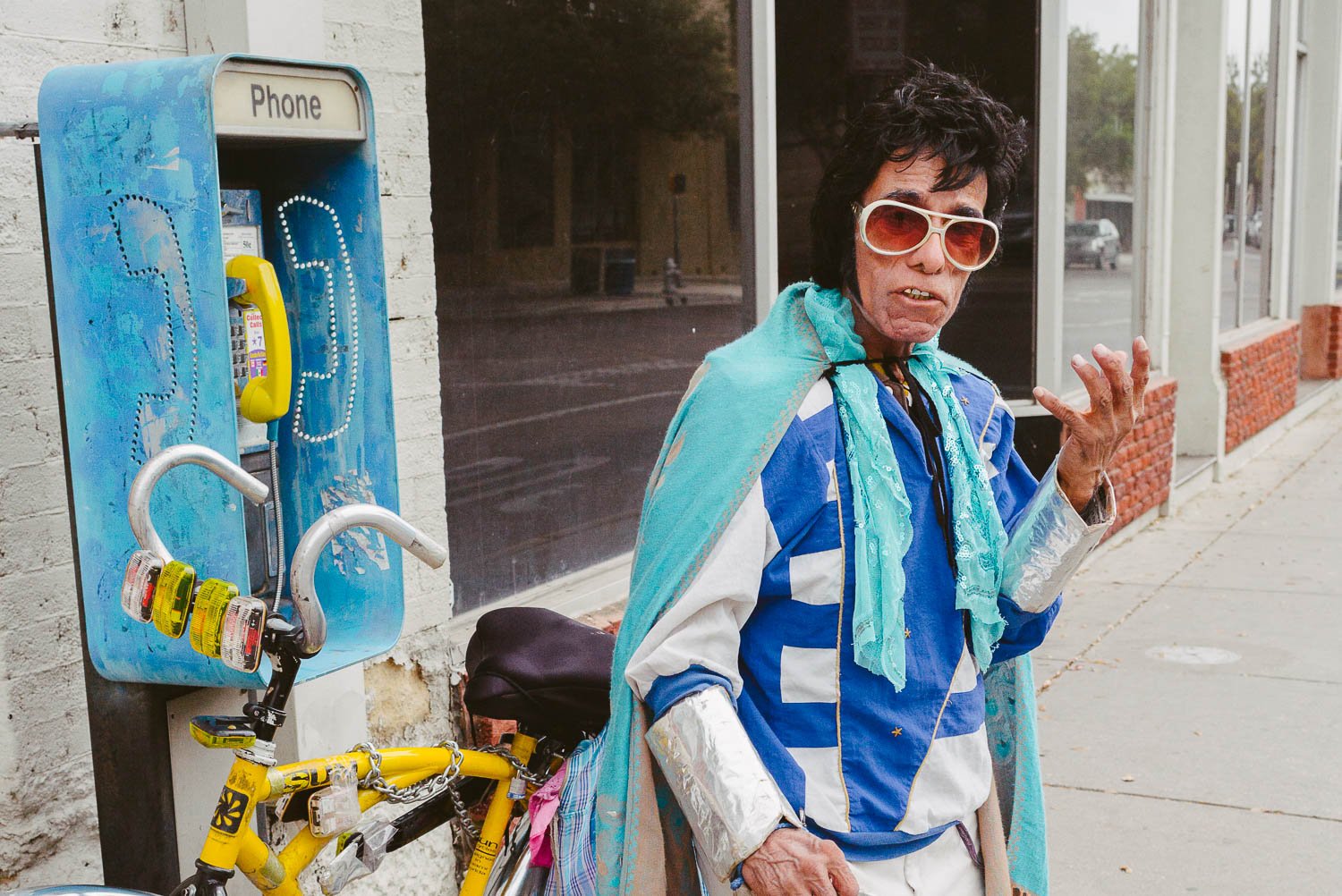 Elvis impersonator San Antonio Street Photography-Philip Thomas