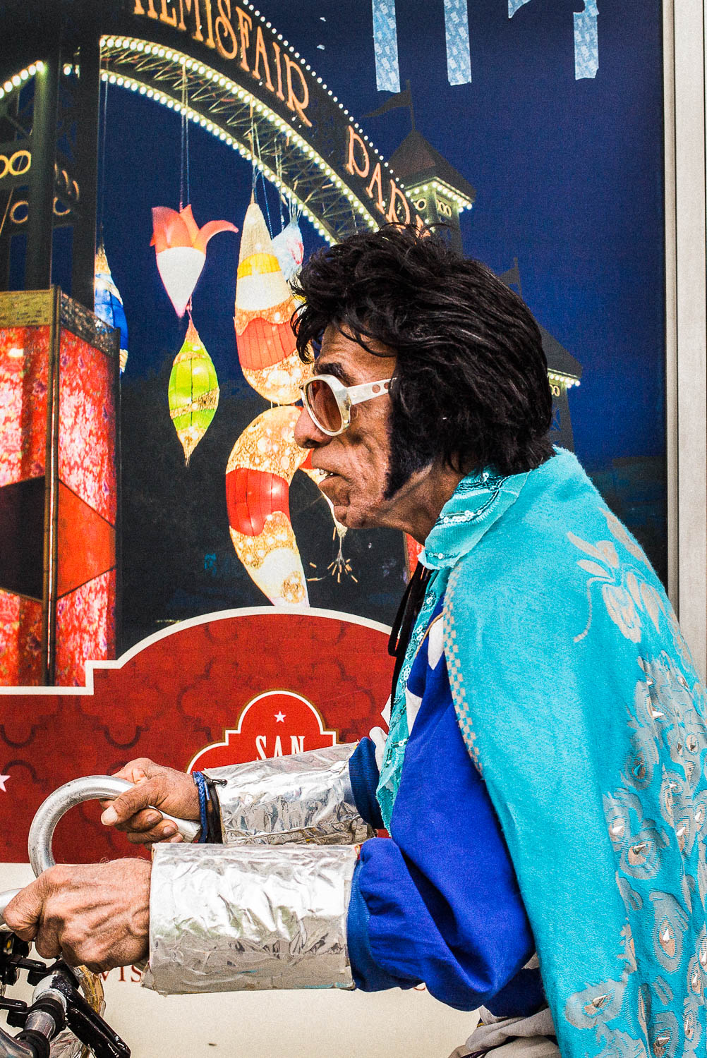 Elvis impersonator San Antonio Street Photography-Philip Thomas San Antonio Street Photography-Philip Thomas