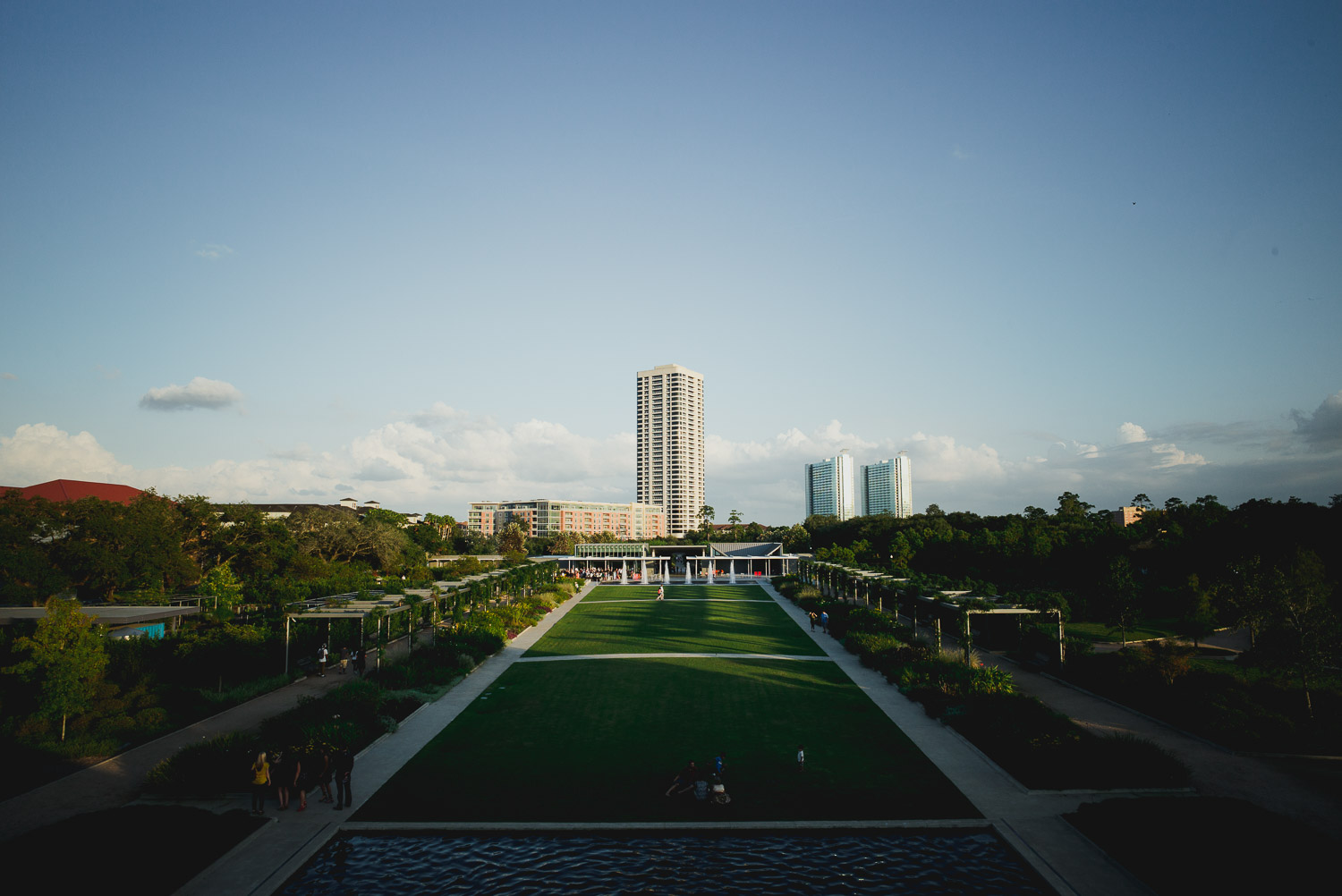 Sunset wide shot of Centennial Park Hermann Park Cherie Flores Garden Pavilion Wedding Hermann Park Houston Texas-Philip Thomas