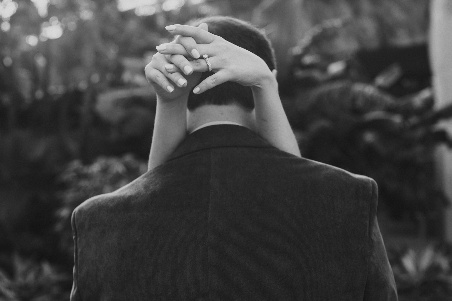 San Antonio Botanical Gardens Engagement Photos