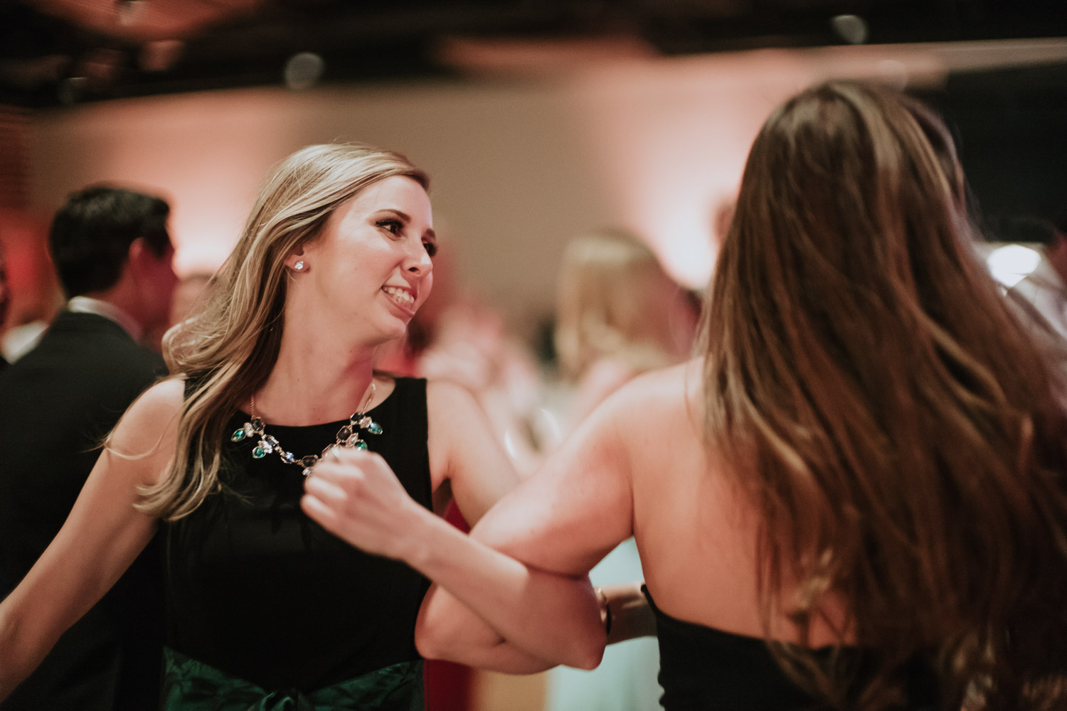 Mays Family Center-Witte Museum-Wedding photographer-Philip Thomas-051