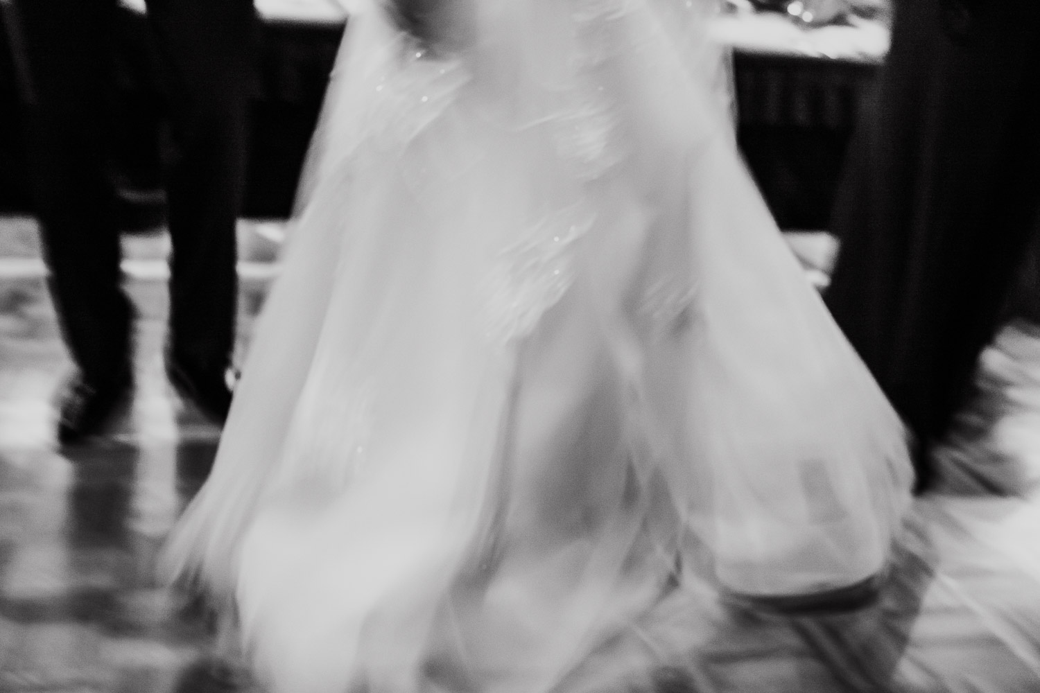 Mays Family Center-Witte Museum-Wedding photographer-Philip Thomas-055