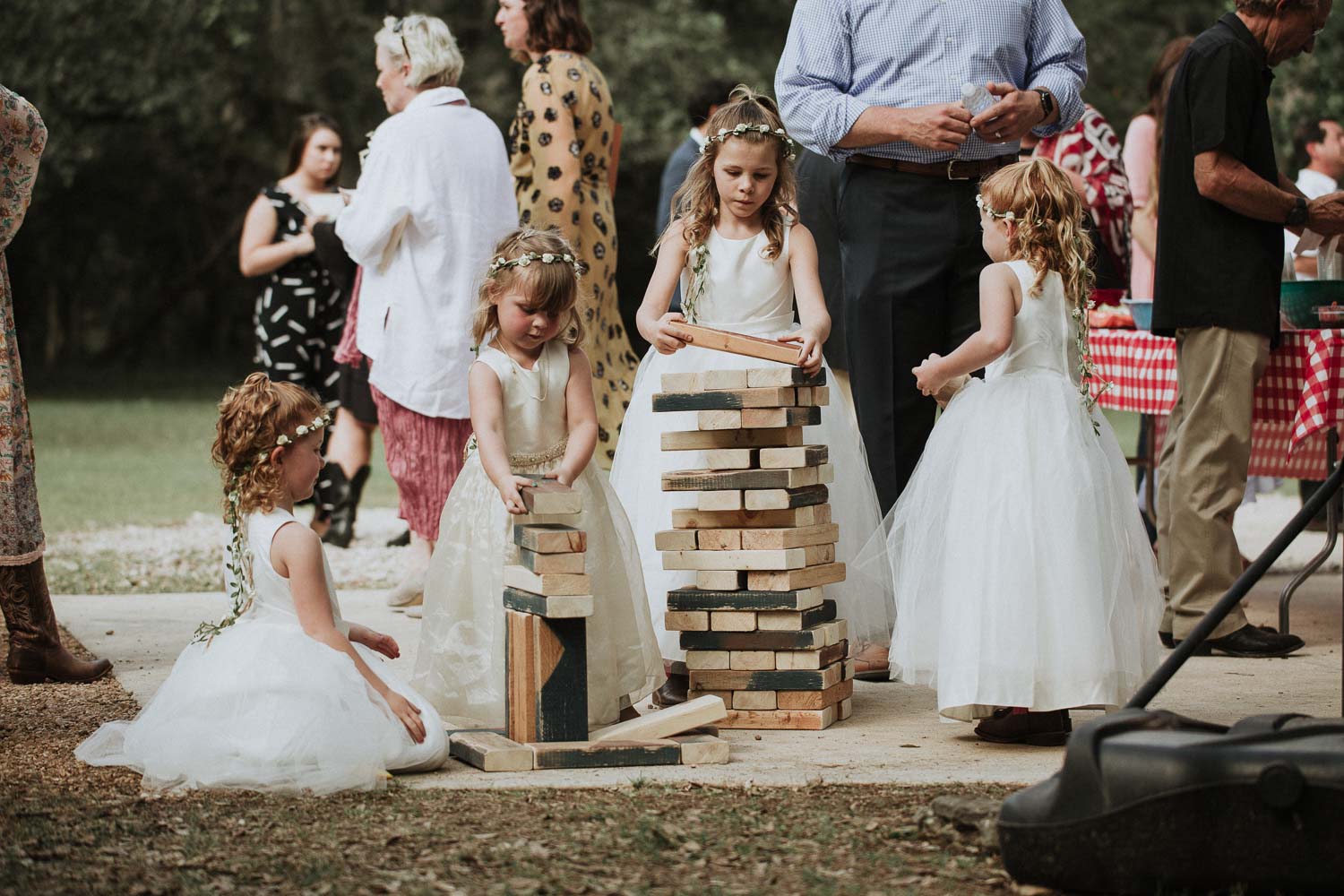 Texas Hill Country Ranch Wedding - Bri + Joe - American girls meets a Brit-Wedding photographer-Philip Thomas-041