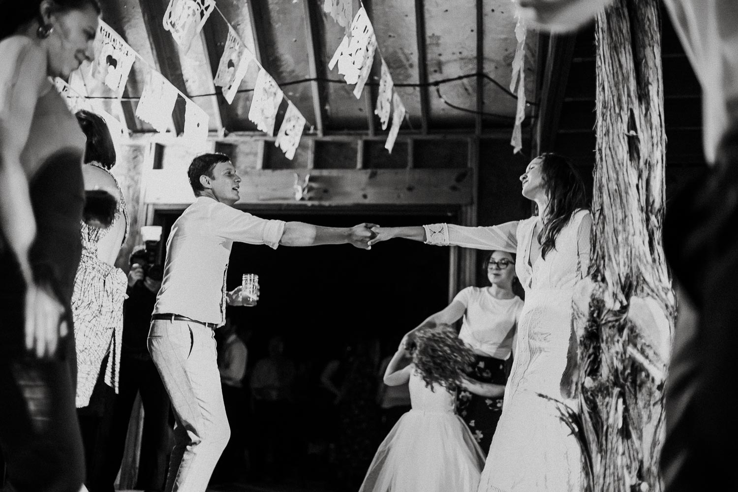 Texas Hill Country Ranch Wedding - Bri + Joe - American girls meets a Brit-Wedding photographer-Philip Thomas-079