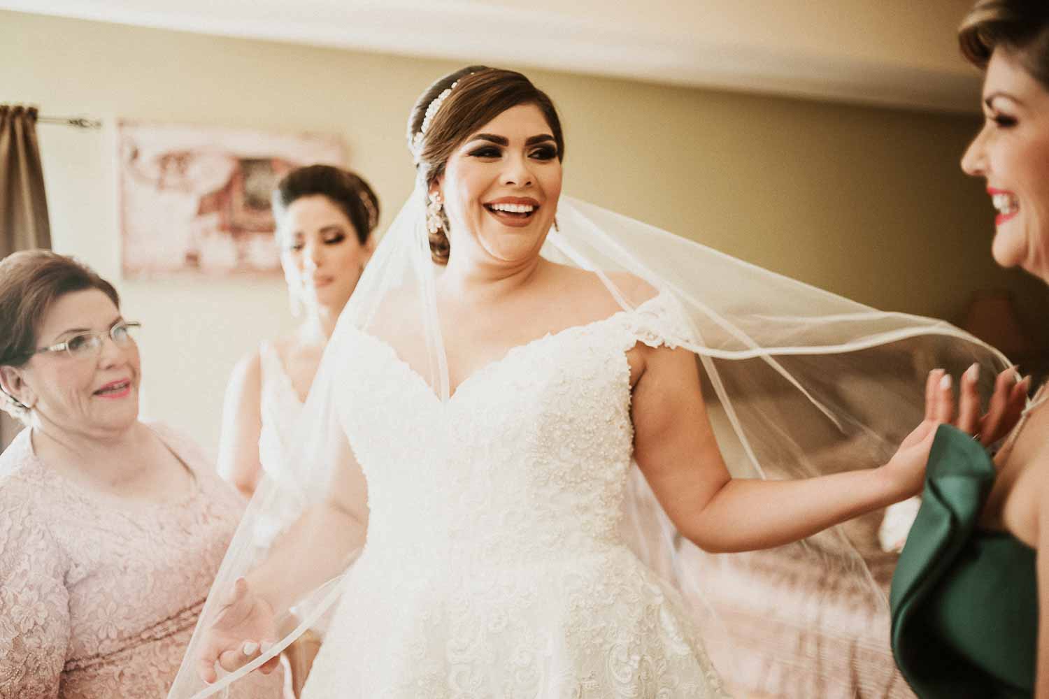 Beautiful bride Clarissa McAllen-South-texas-Wedding