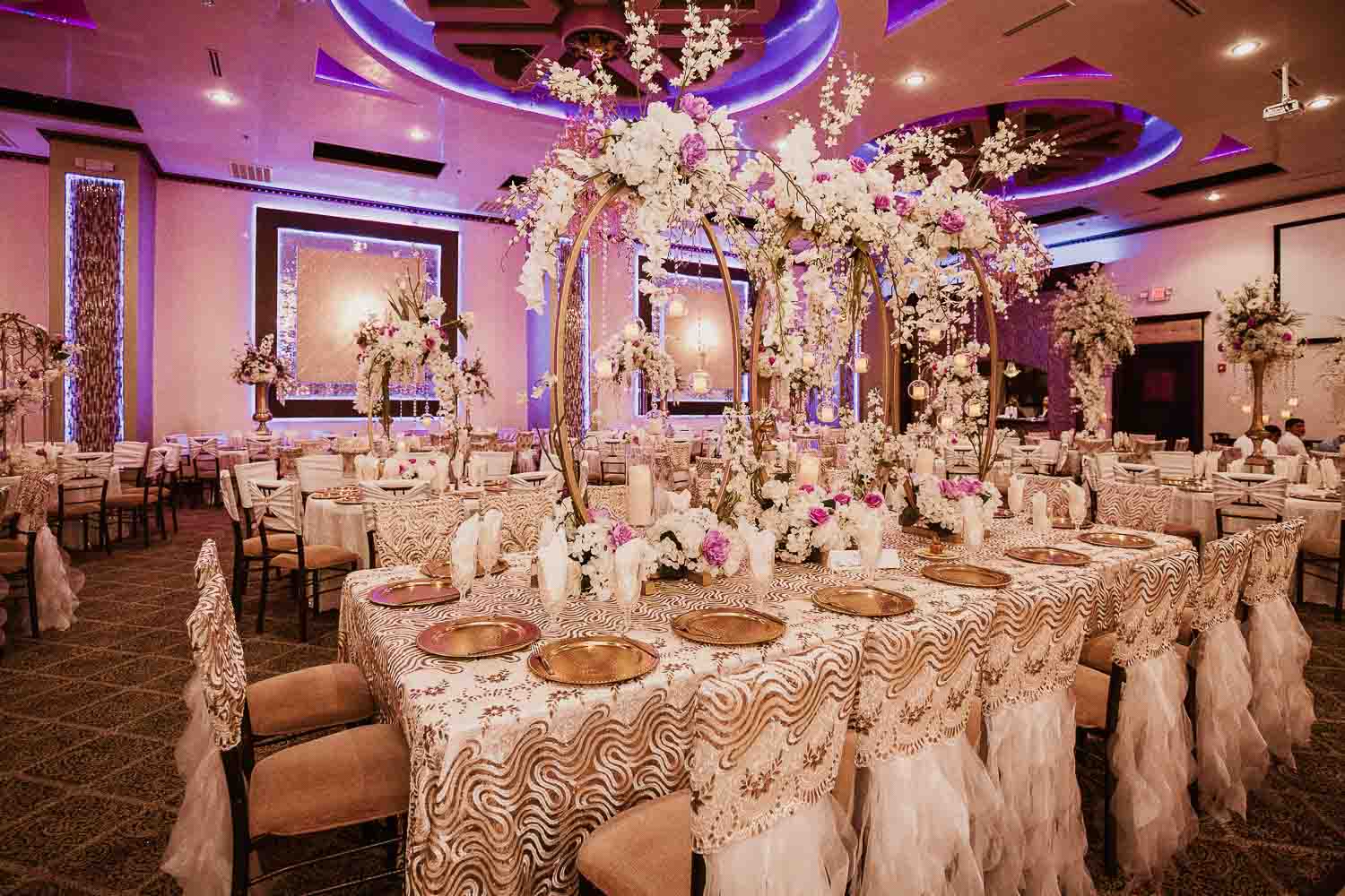 Villa De Palmer, McAllen decor wedding reception