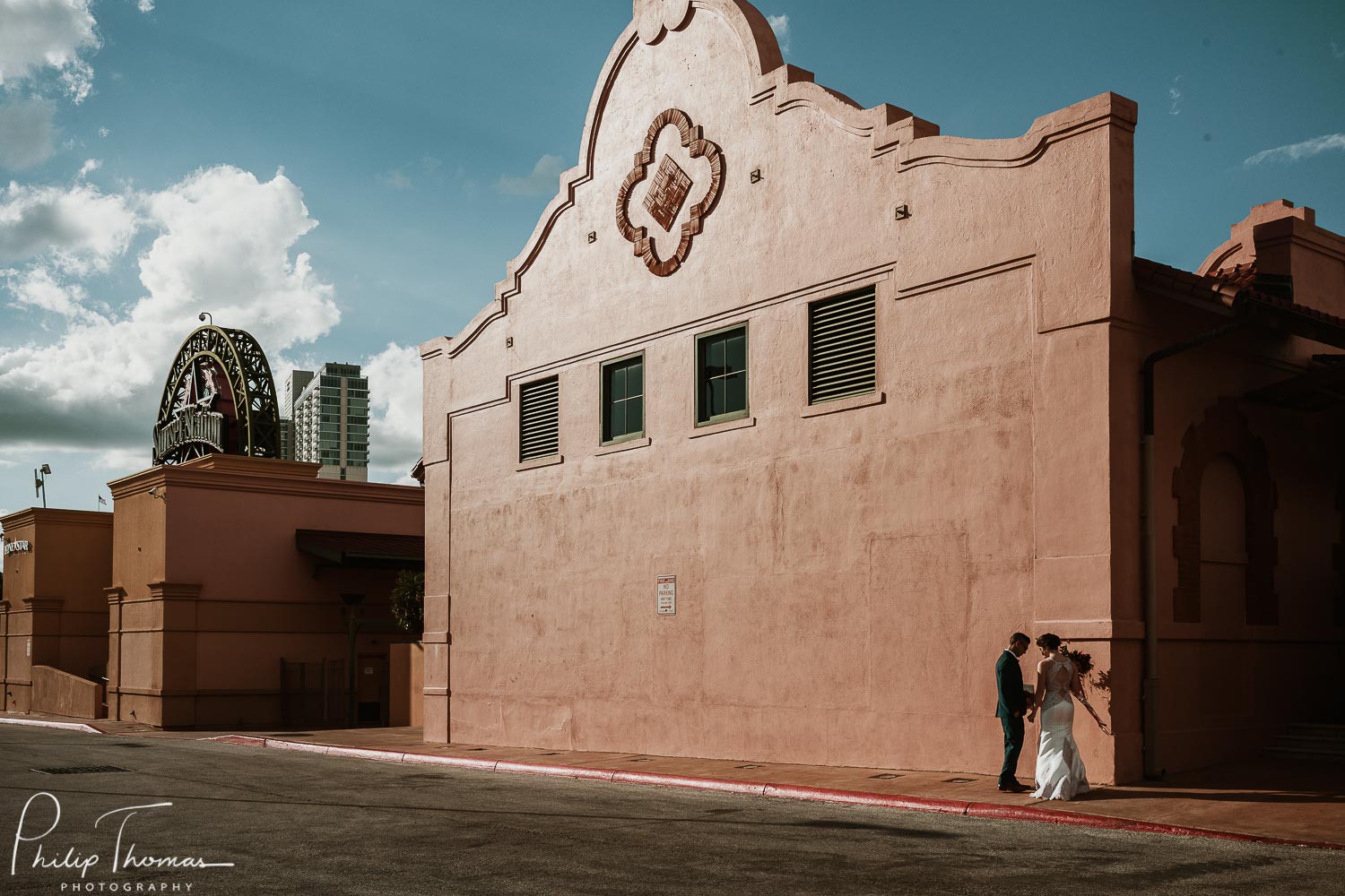 27 Philip Thomas Photography-Sunset Station Wedding San Antonio documentary weddings