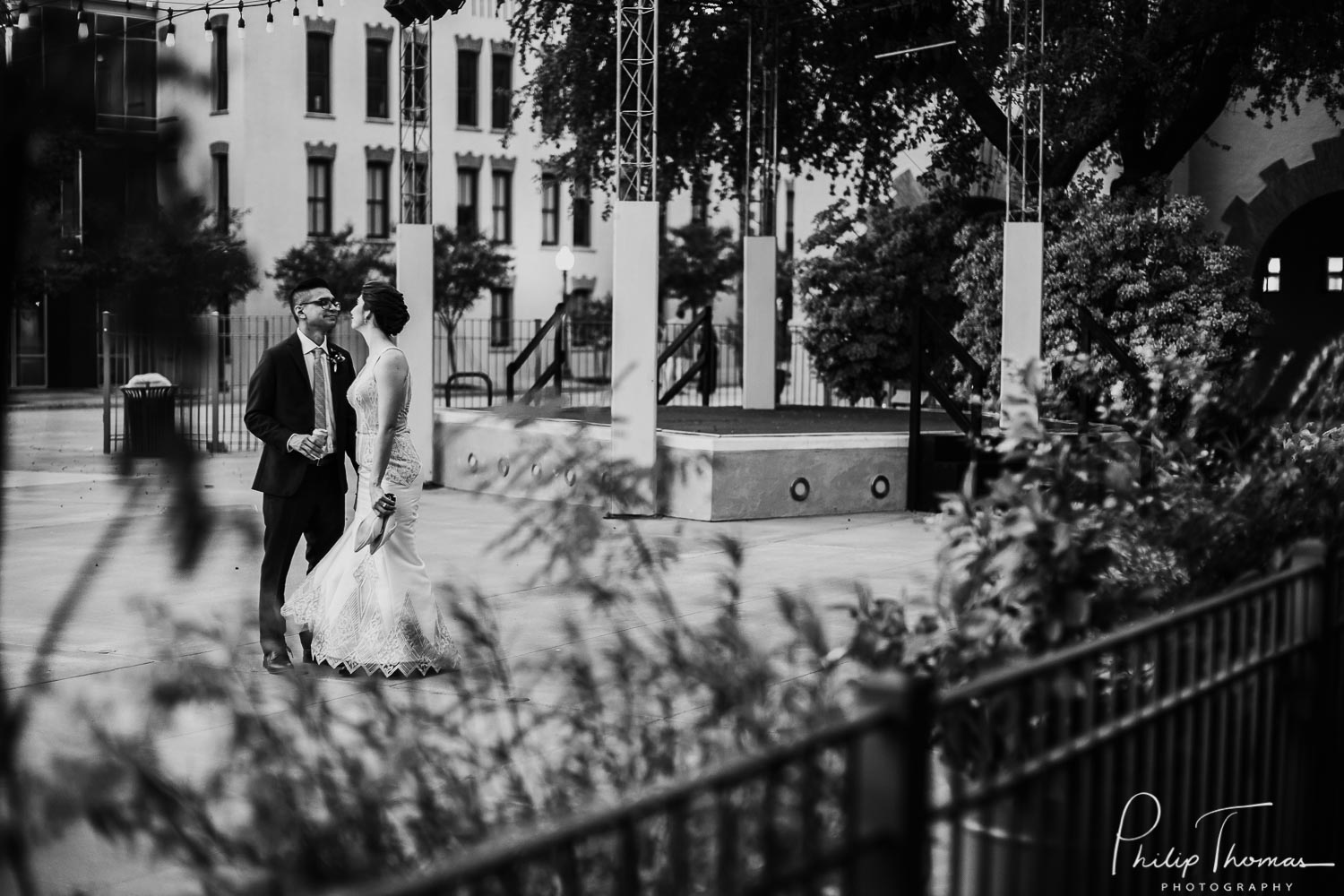 39 Philip Thomas Photography-Sunset Station Wedding San Antonio documentary weddings