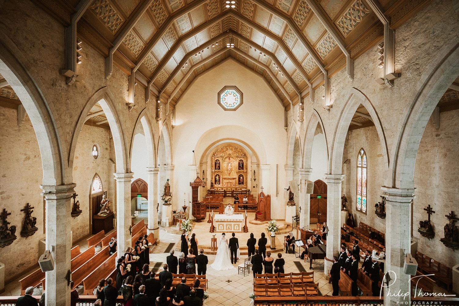 Alanna and David's gorgeous San Fernando Cathedral Wedding fall 2018