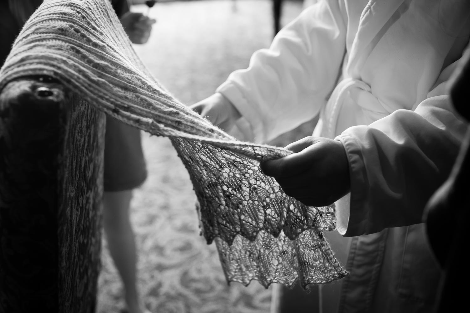 Bride readies at Hotel Zaza mcgovern centennial gardens - Andrea+Alex-L1002209-Philip Thomas Photography