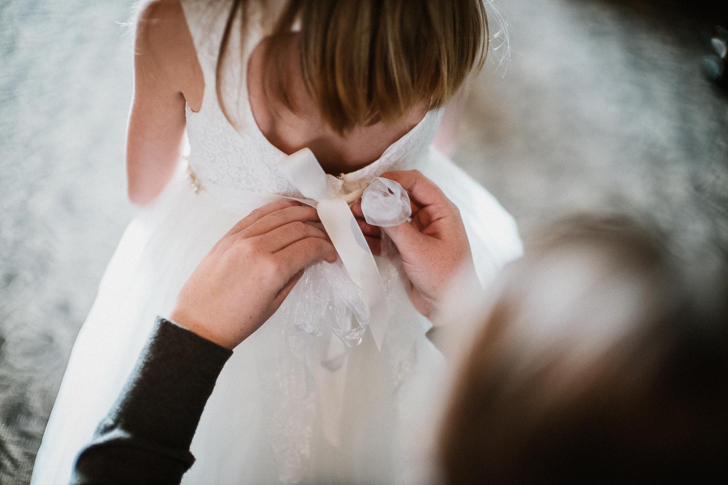 Bride readies at Hotel Zaza mcgovern centennial gardens - Andrea+Alex-L1002209-Philip Thomas Photography