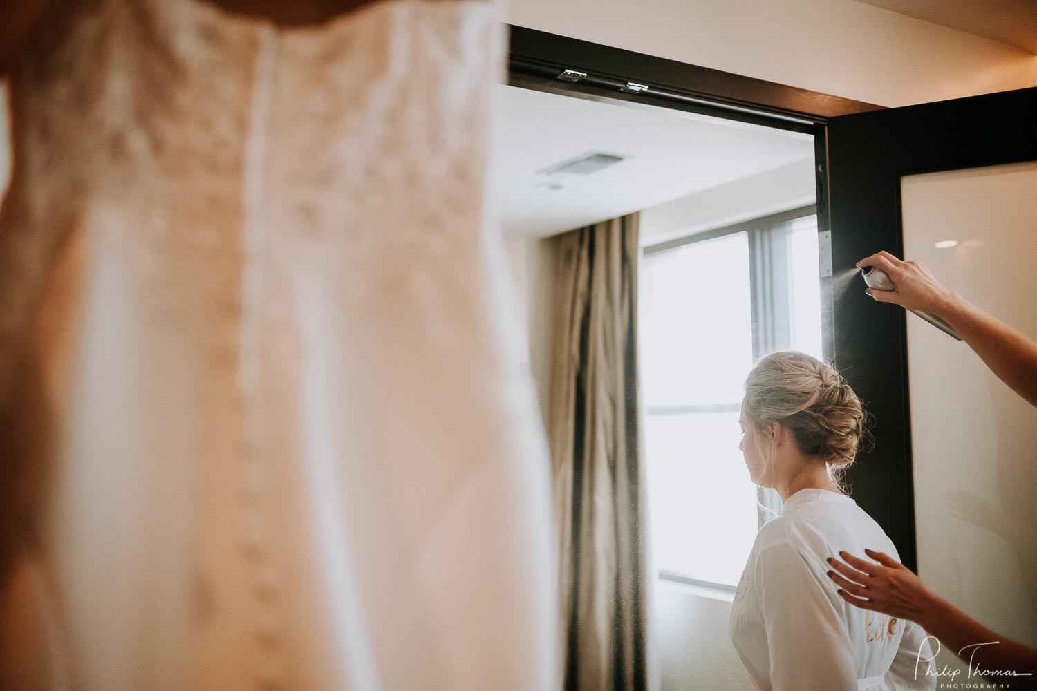 11-The JW Marriott Downtown Houston bride and groom get ready -Philip Thomas Photography