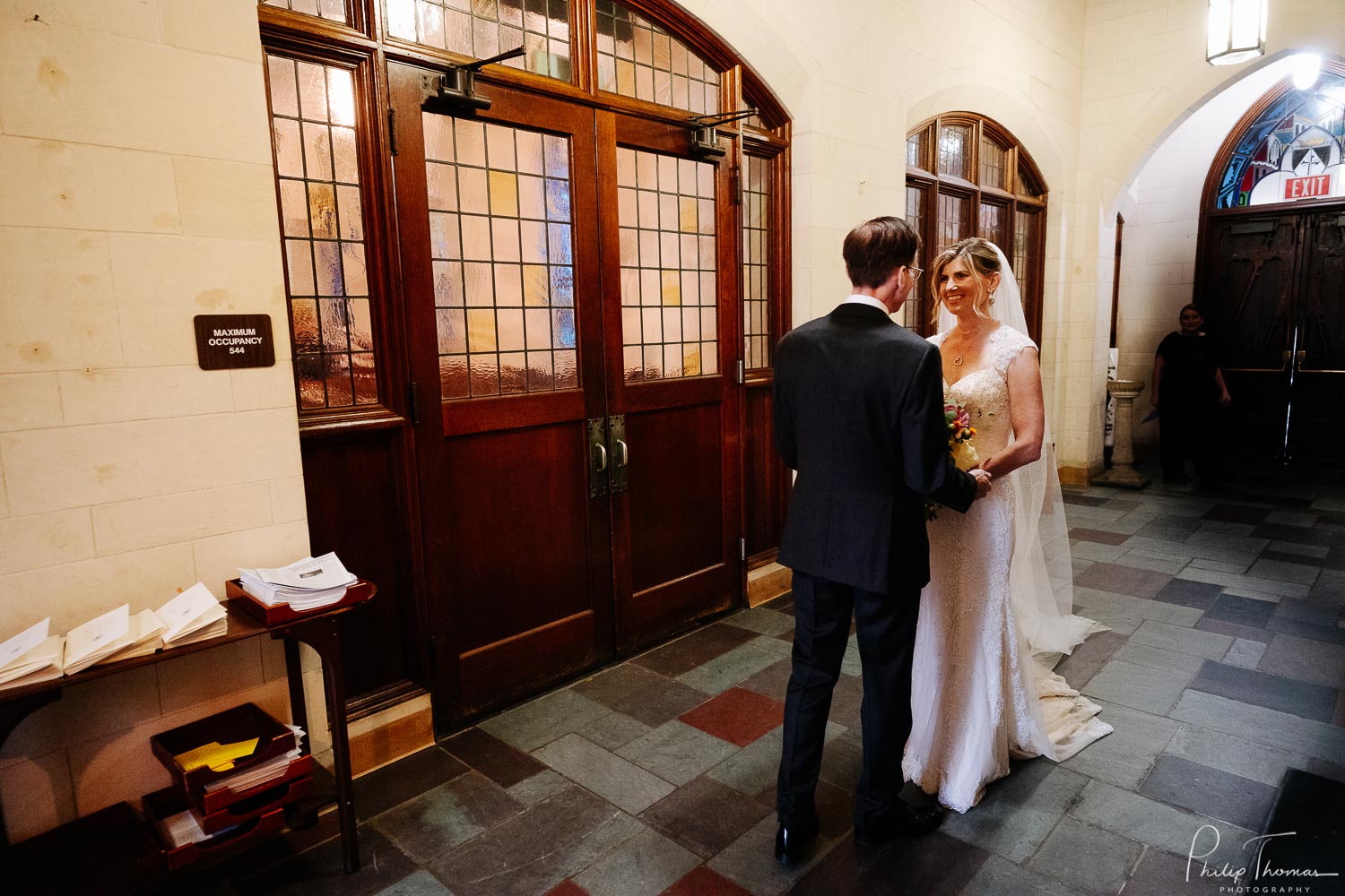 Wedding-ceremony-at-Holy-Rosary-Catholic-Church-and-reception-in-houston-Texas-Leica-photographer-Philip-Thomas-Photography