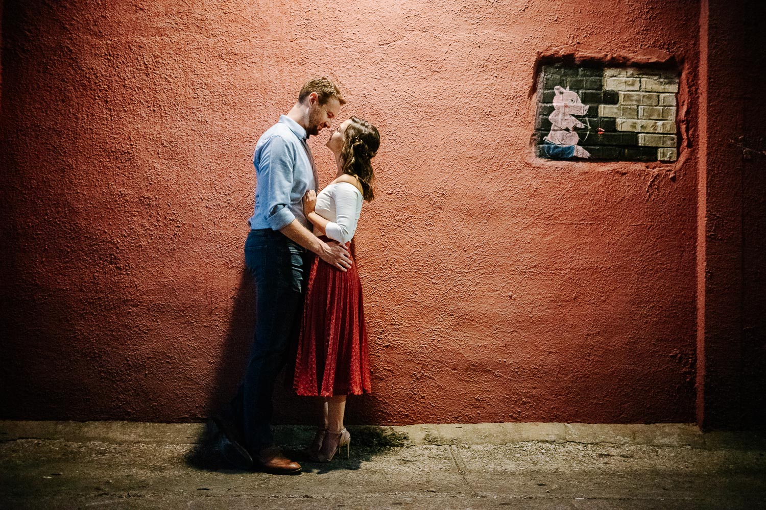 Jordan + Colters engagement session at Kissing Alley San Marcos 