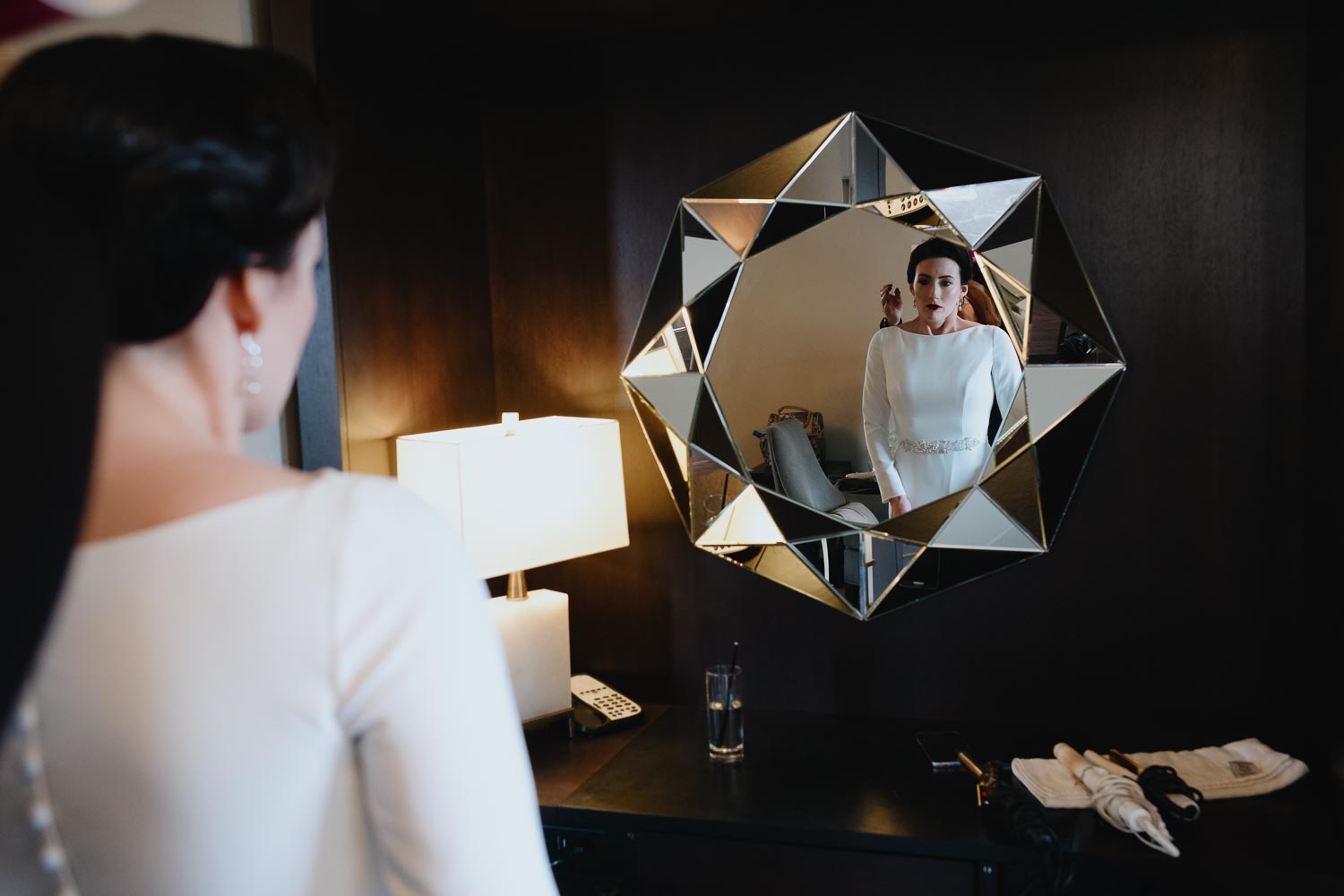 St Anthony Hotel Wedding getting ready winter wedding-Leica photographer-Philip Thomas Photography