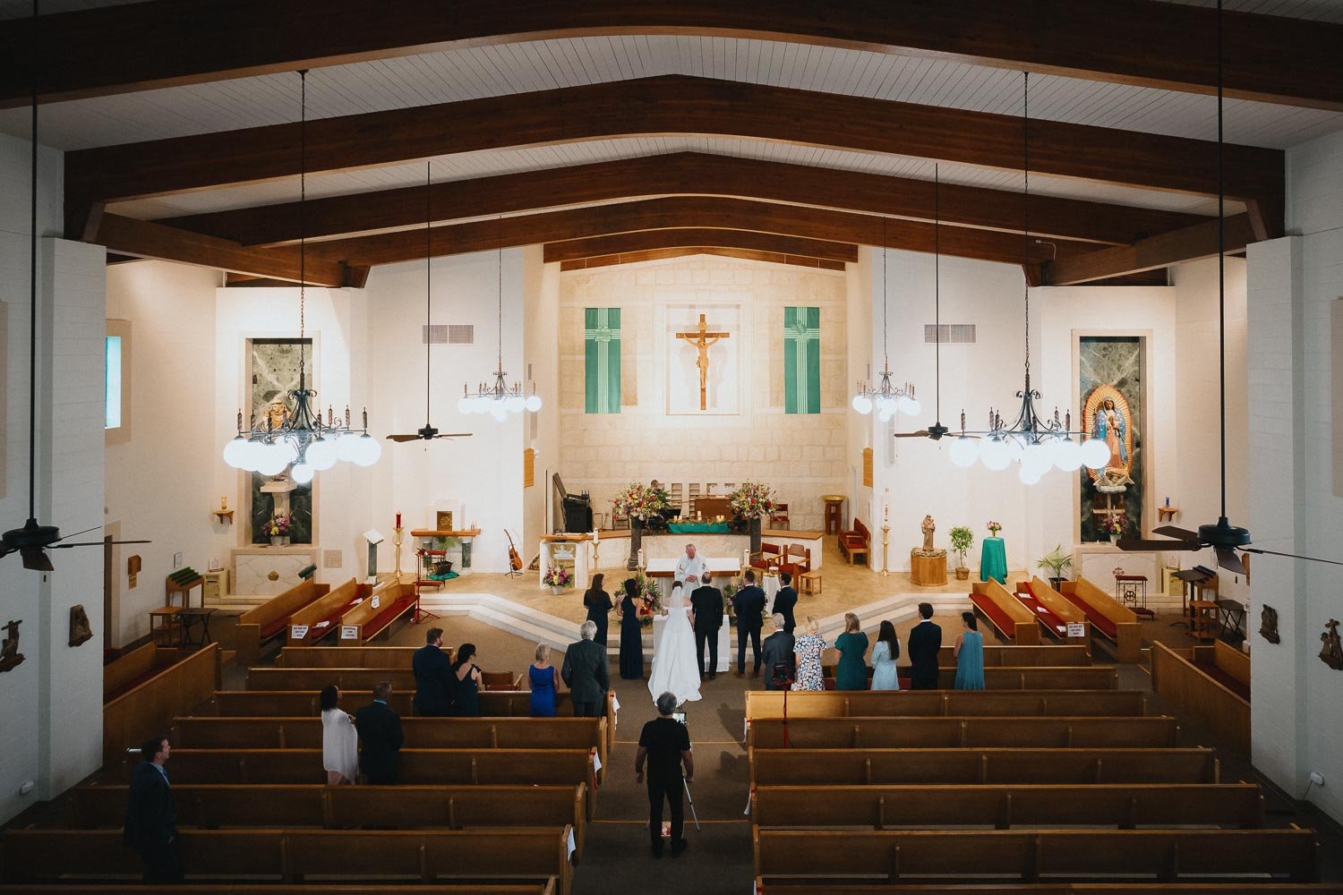 St.Anthony de Padua Catholic Church Wedding-San Antonio wedding photographer-Philip Thomas Photography