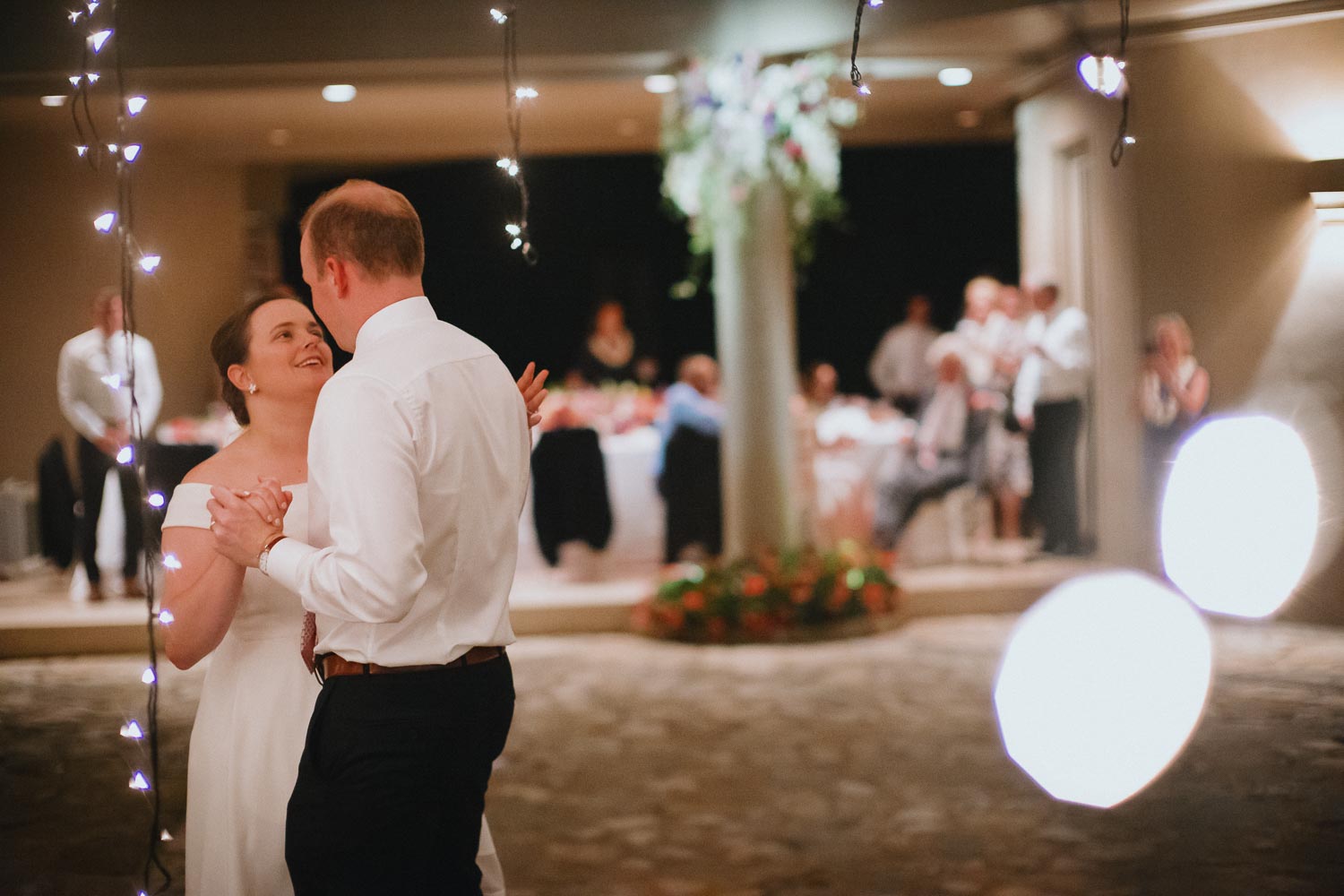 St.Anthony de Padua Catholic Church Wedding-San Antonio wedding photographer-Philip Thomas Photography