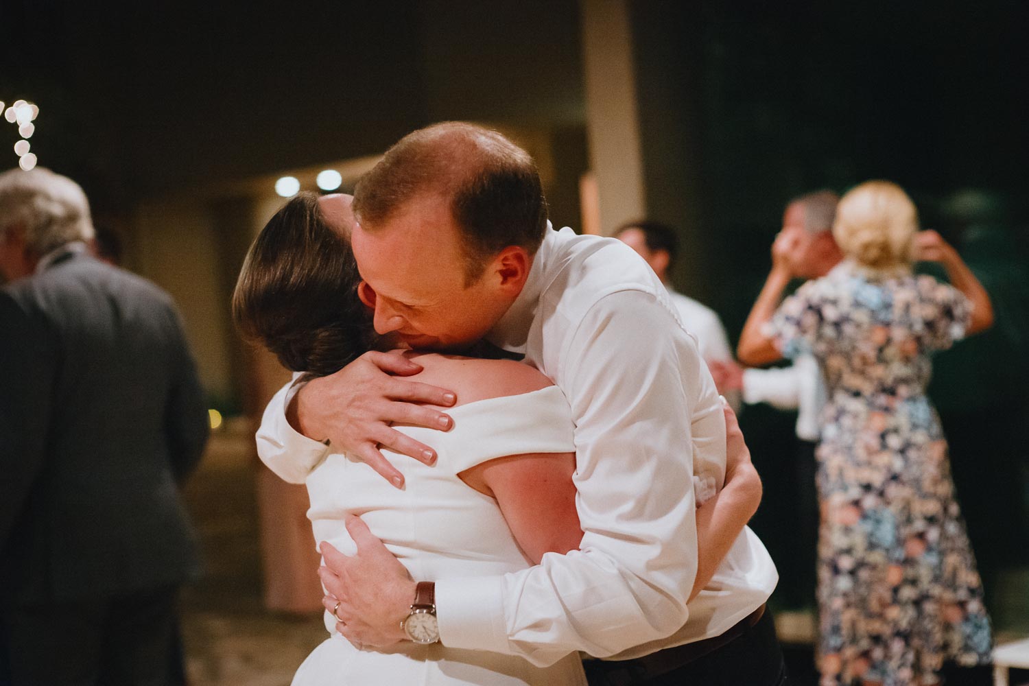 St.Anthony de Padua Catholic Church Wedding-San Antonio wedding photographer-Philip Thomas Photography