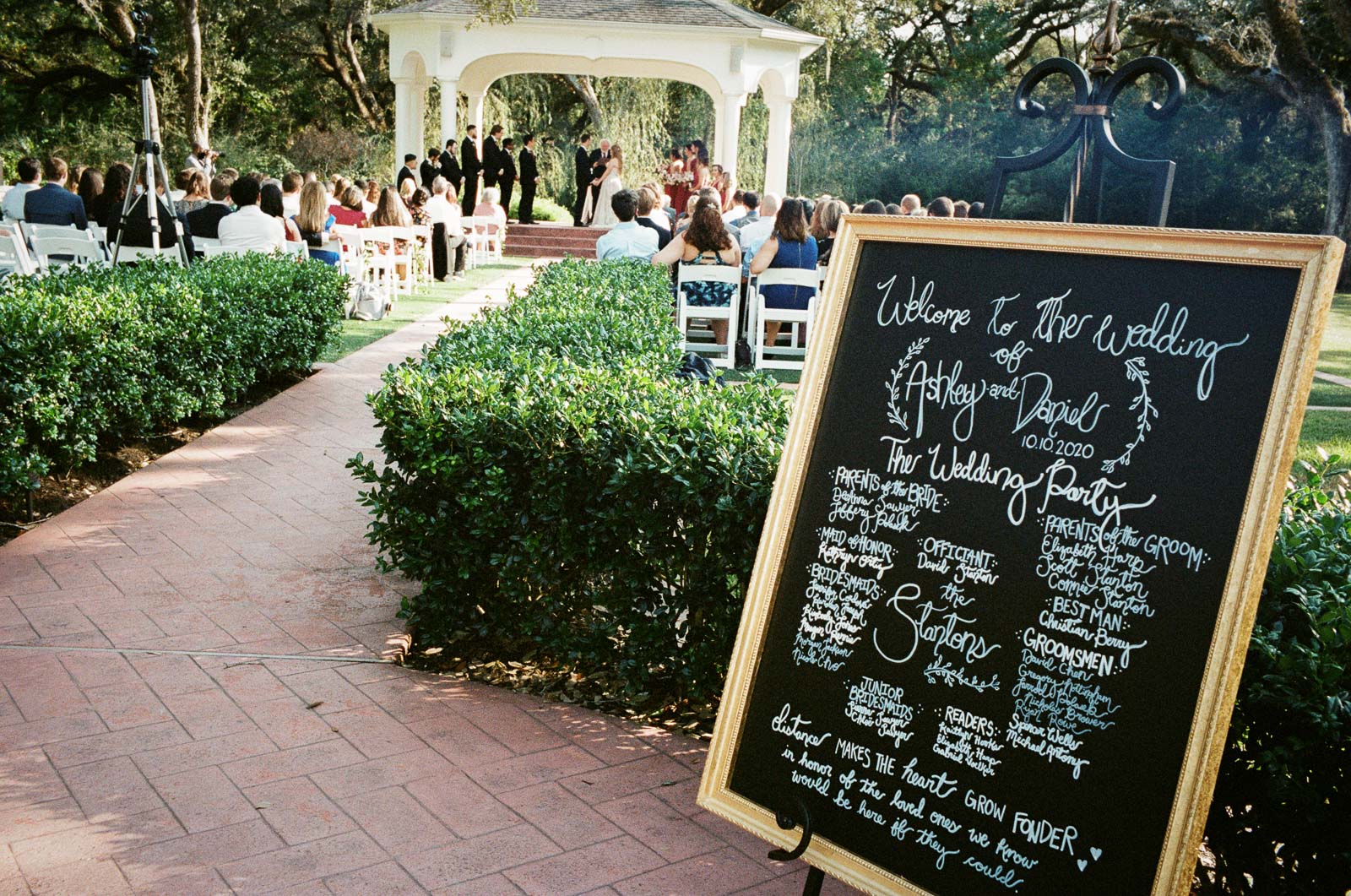 Texas Leica Wedding Photographer-- THE SPRINGS-Magnolia Manor-Angleton-- Philip Thomas