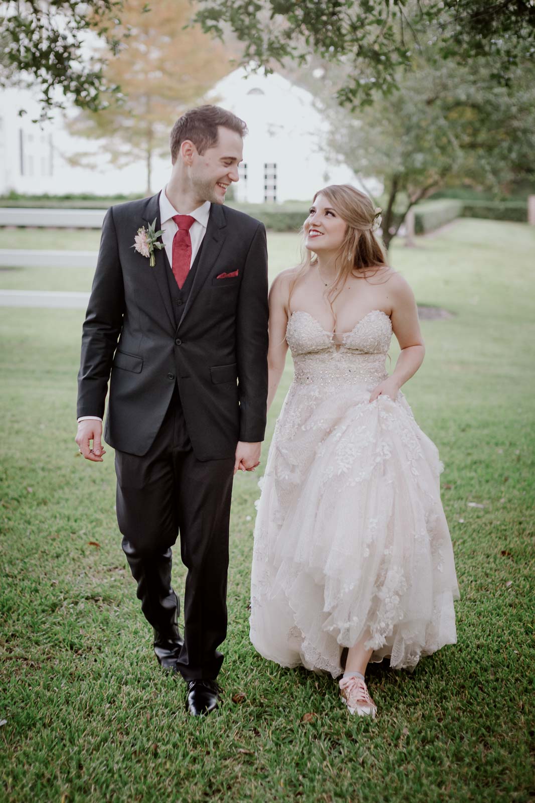 Texas Leica Wedding Photographer-- THE SPRINGS-Magnolia Manor-Angleton-- Philip Thomas