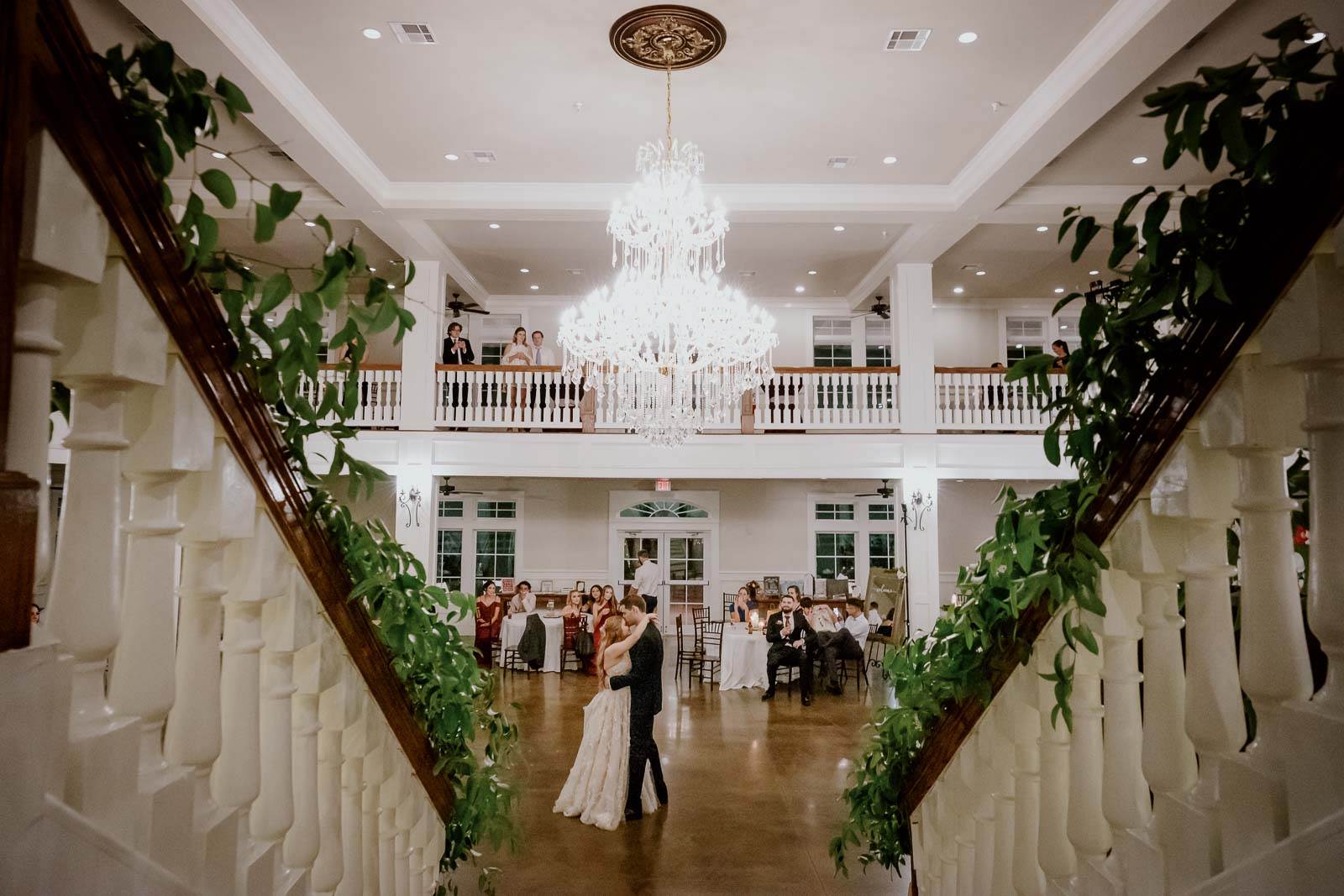 Texas Leica Wedding Photographer-- THE SPRINGS-Magnolia Manor-Angleton-- Philip Thomas