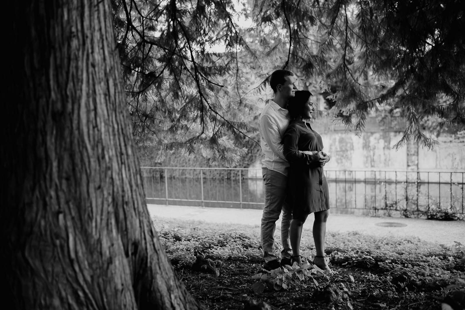 King William Historic District Engagement Session - Tori+Ryan