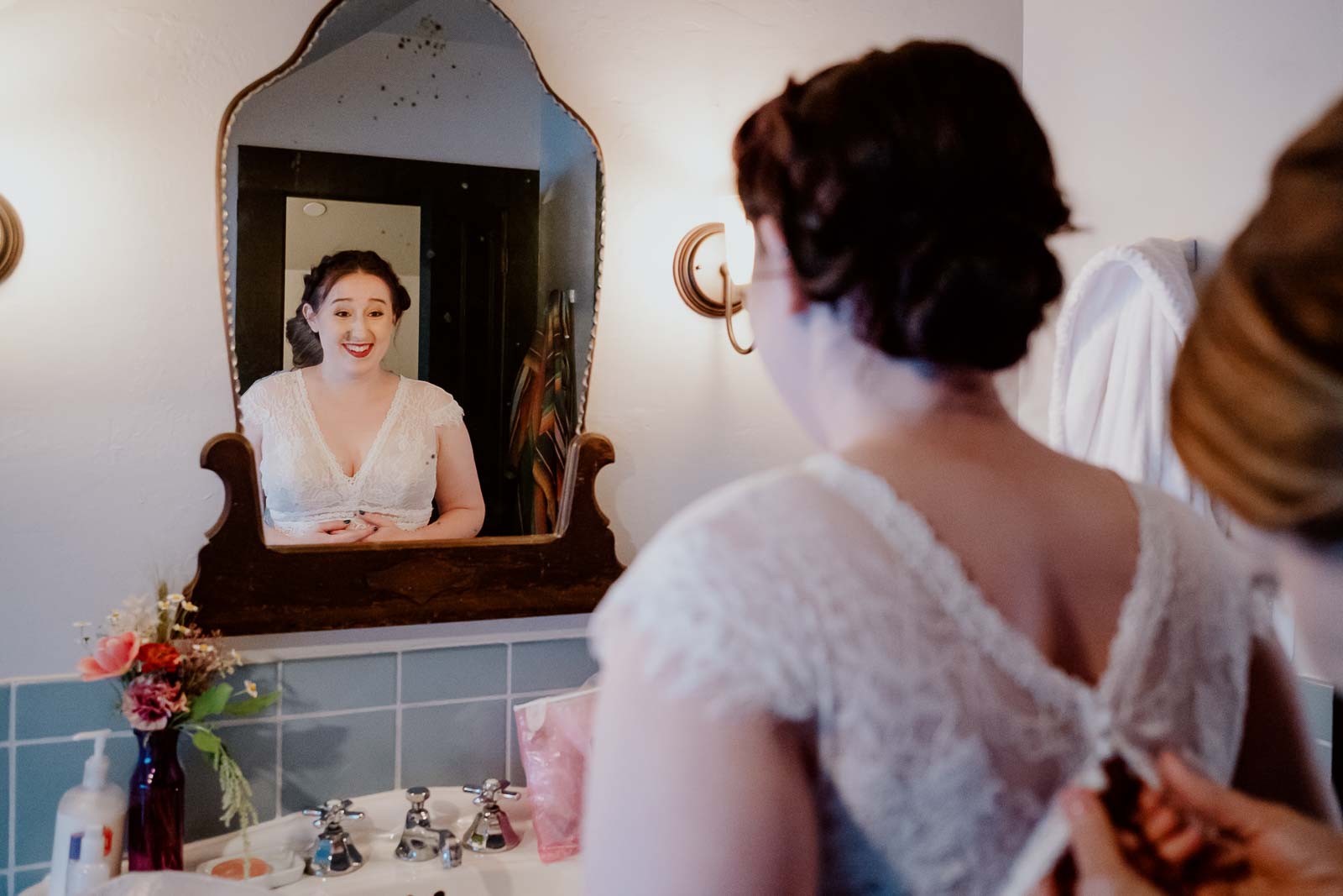 Hotel Havana Bride getting ready-Katie_Ryan-Philip Thomas Photography