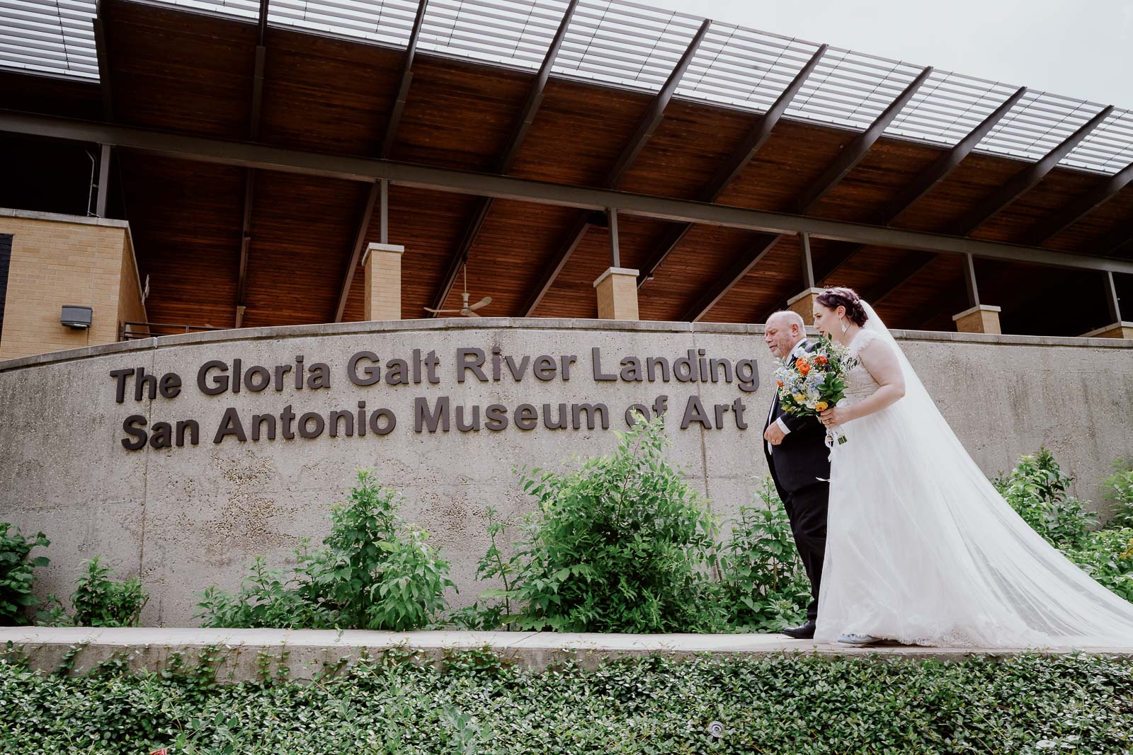 San Antonio Museum Of Art Wedding SAMA ng-Katie_Ryan-Philip Thomas Photography