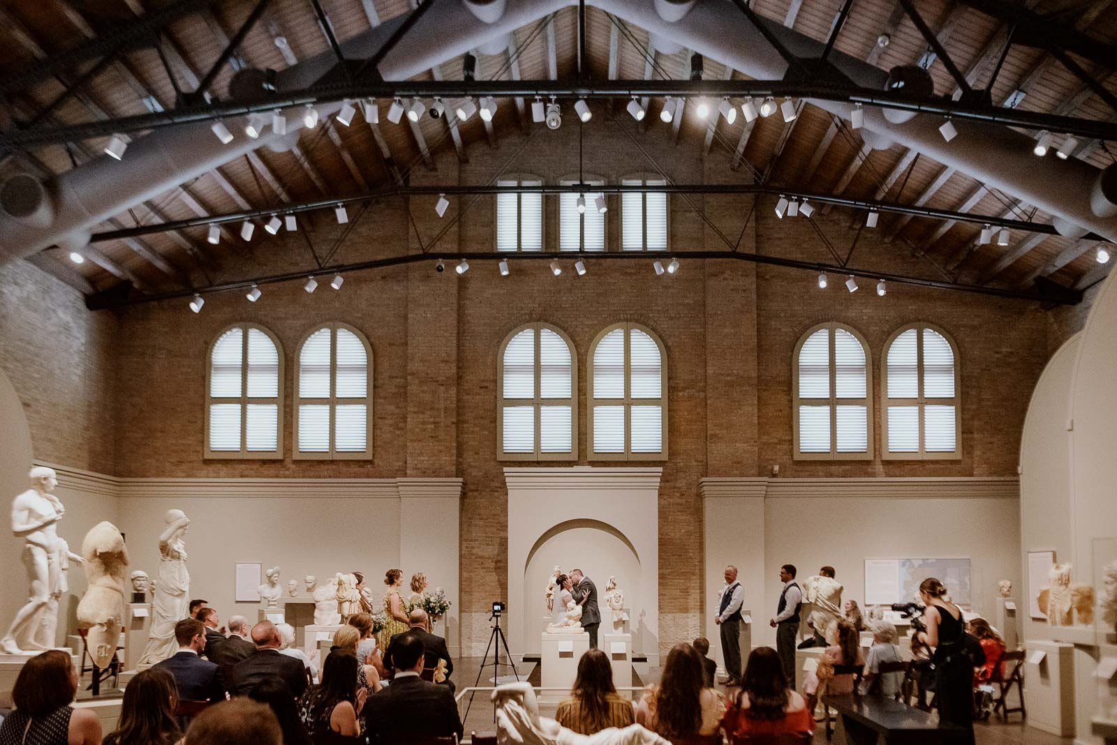 San Antonio Museum Of Art Wedding SAMA ng-Katie_Ryan-Philip Thomas Photography