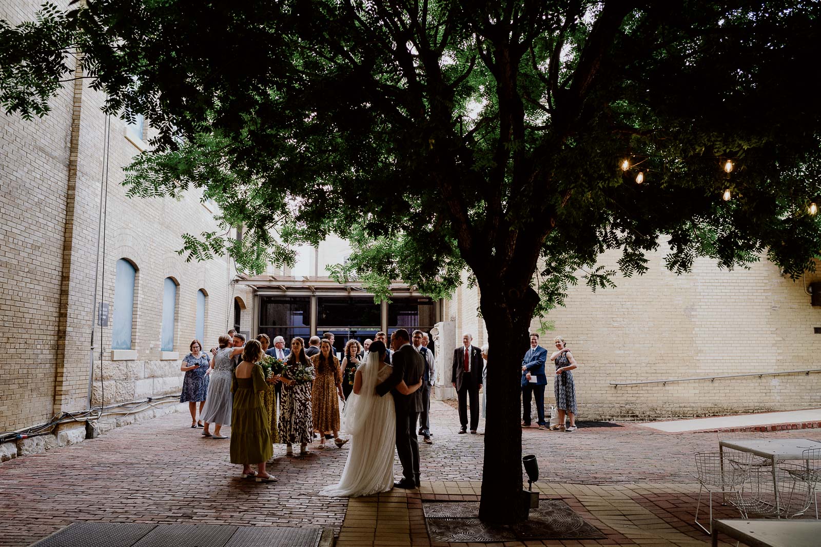 San Antonio Museum Of Art Wedding SAMA ng-Katie_Ryan-Philip Thomas Photography