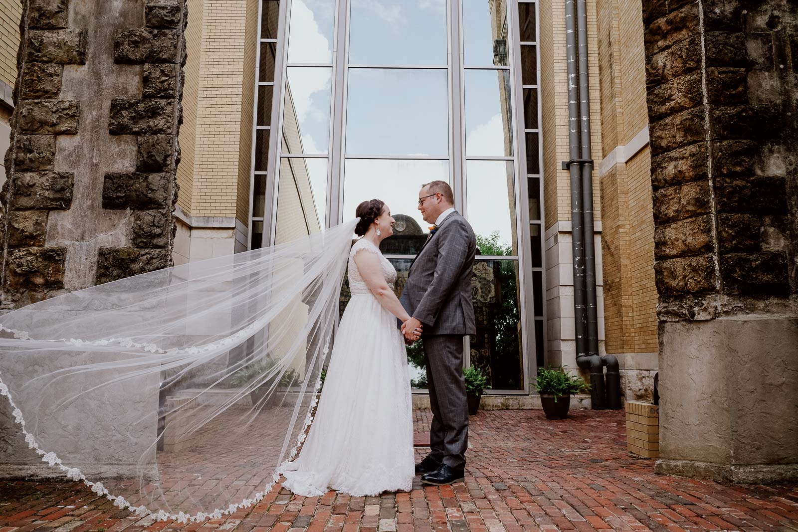 San Antonio Museum Of Art Wedding SAMA ng-Katie_Ryan-Philip Thomas Photography