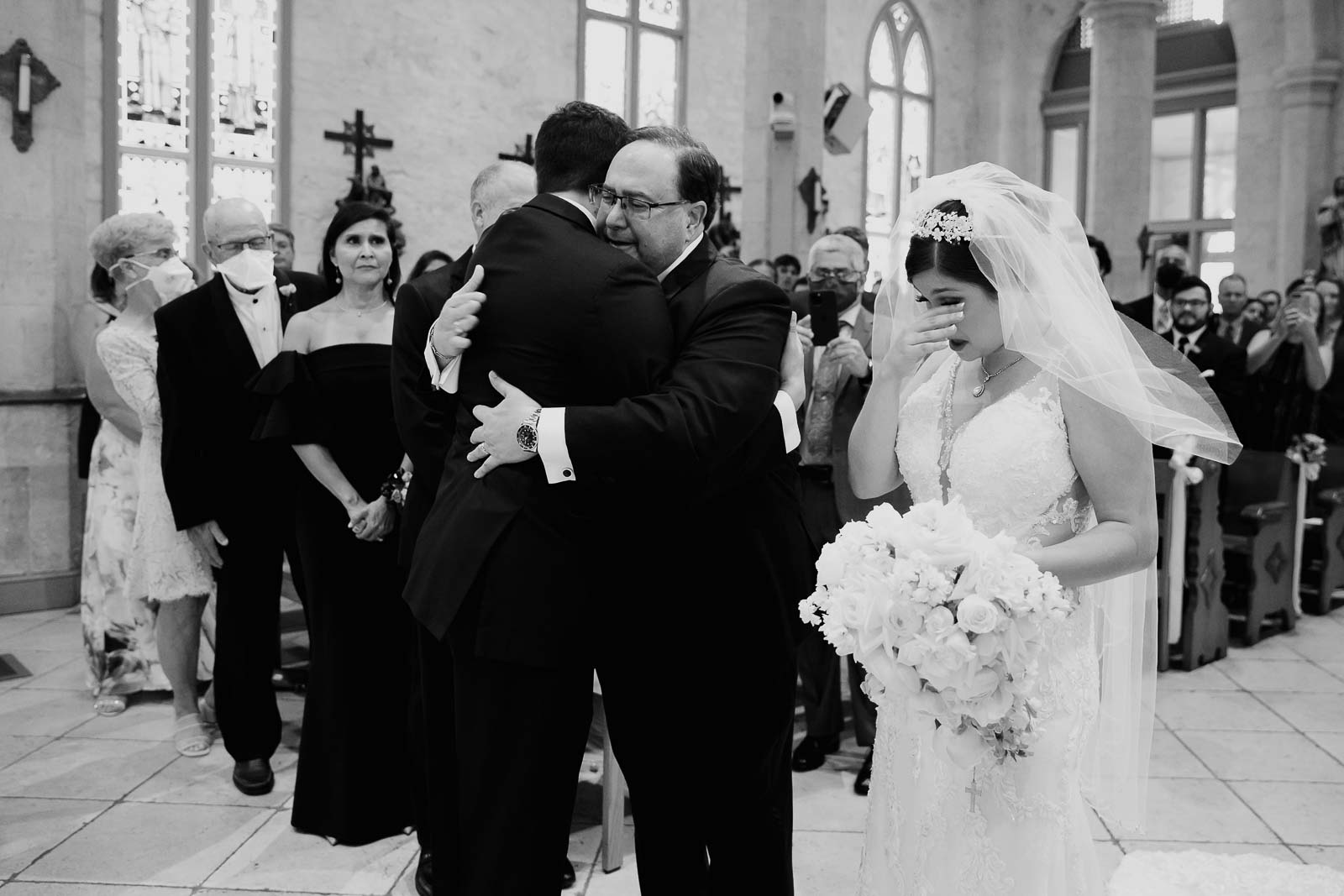 016 San Fernando Cathedral Wedding MaureenNick The Westin Riverwalk wedding reception Philip Thomas Photography