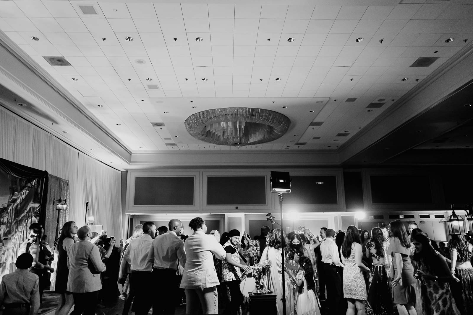 031 South Asian Wedding New Orleans Chandni Tyler New Orleans Hotel Marriott Philip Thomas Photography 1